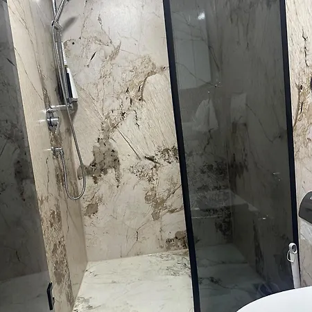 Zuna Holiday home Golem (Tirana)