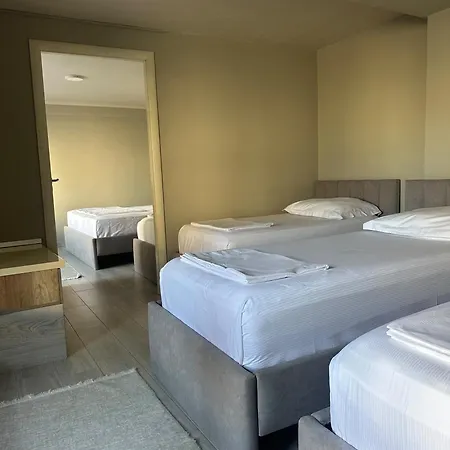 Zuna Holiday home Golem (Tirana)
