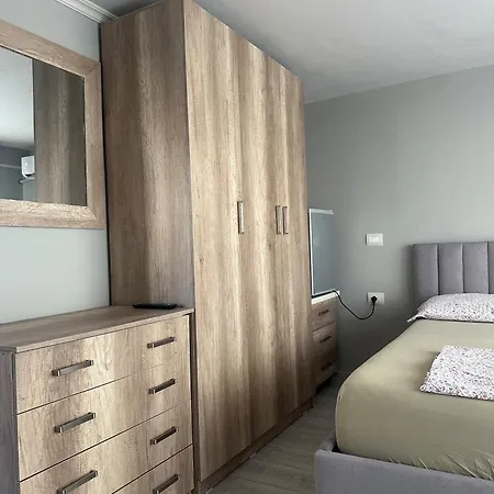 Holiday home Zuna