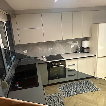 Holiday home Zuna Golem (Tirana)