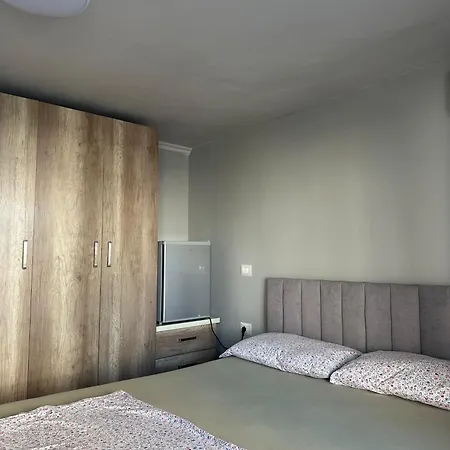 Zuna Holiday home *